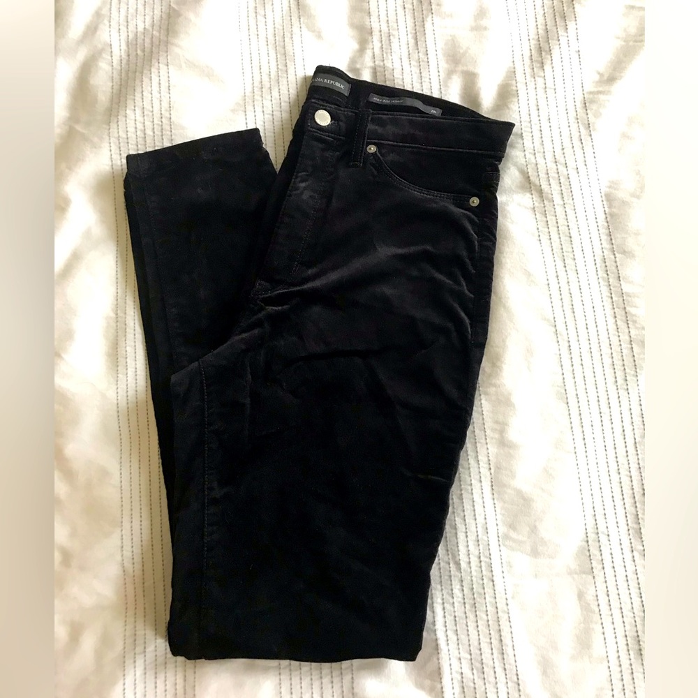 Banana Republic Velvet High Rise Skinny Pant! Perfect for the holidays!